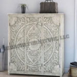 Ilano Hand-carved Solid Mango Wood 3-door Armoire